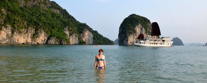 Ha Long Bay Day Cruise halong bay cruise for backpackers