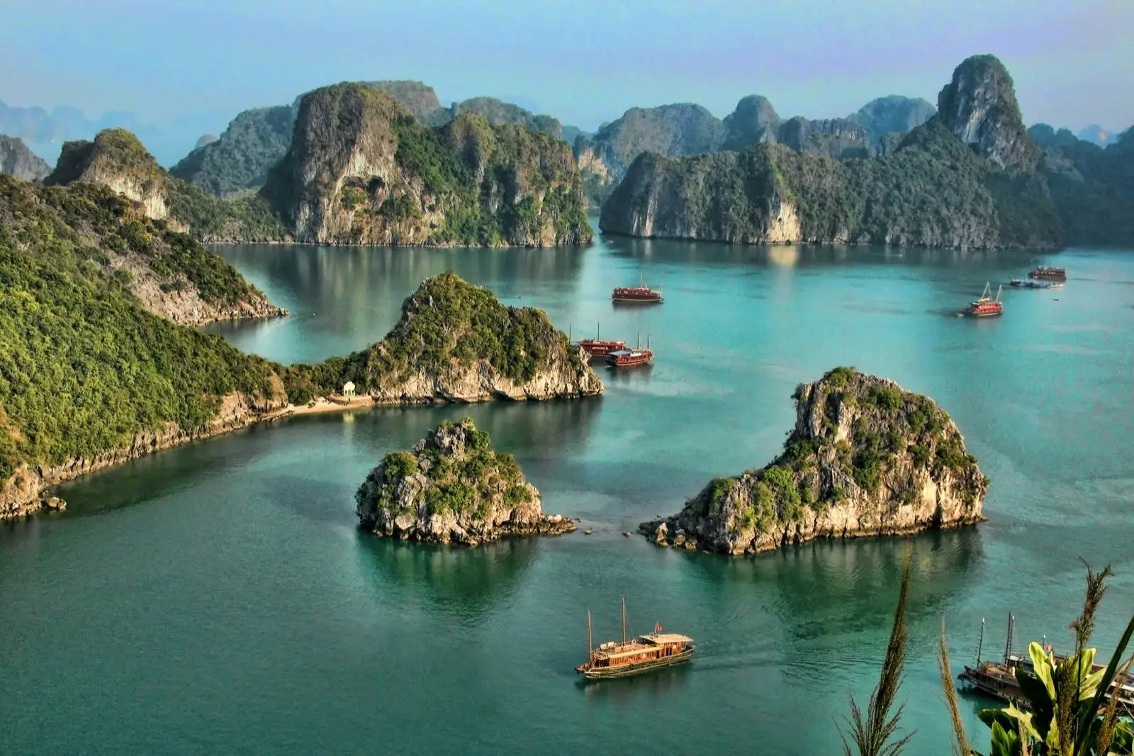 location halongbay img