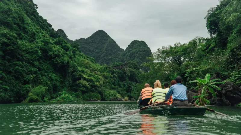 Ninh Binh Day Tour (Hoa Lu-Tam Coc-Hang Mua) day tour ninh binh